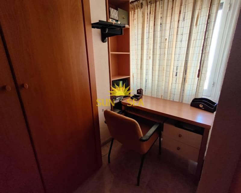 3 soveværelse Lejlighed til leje i Ciudad Quesada med garage - € 900 (Ref: 9795326)