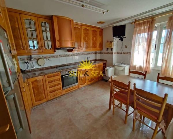 3 soveværelse Lejlighed til leje i Ciudad Quesada, Rojales med garage - € 900 (Ref: 9795326)