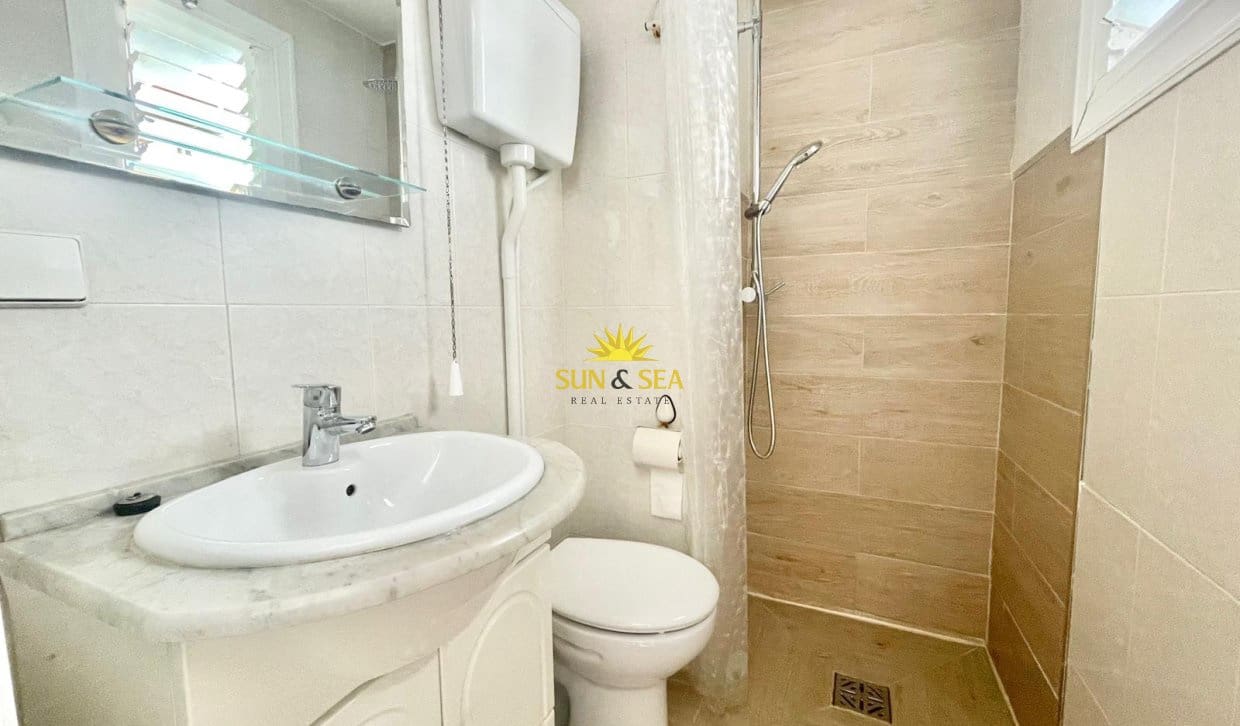 Apartamento de 3 habitaciones en Ciudad Quesada en alquiler vacacional - 750 € (Ref: 9795326)