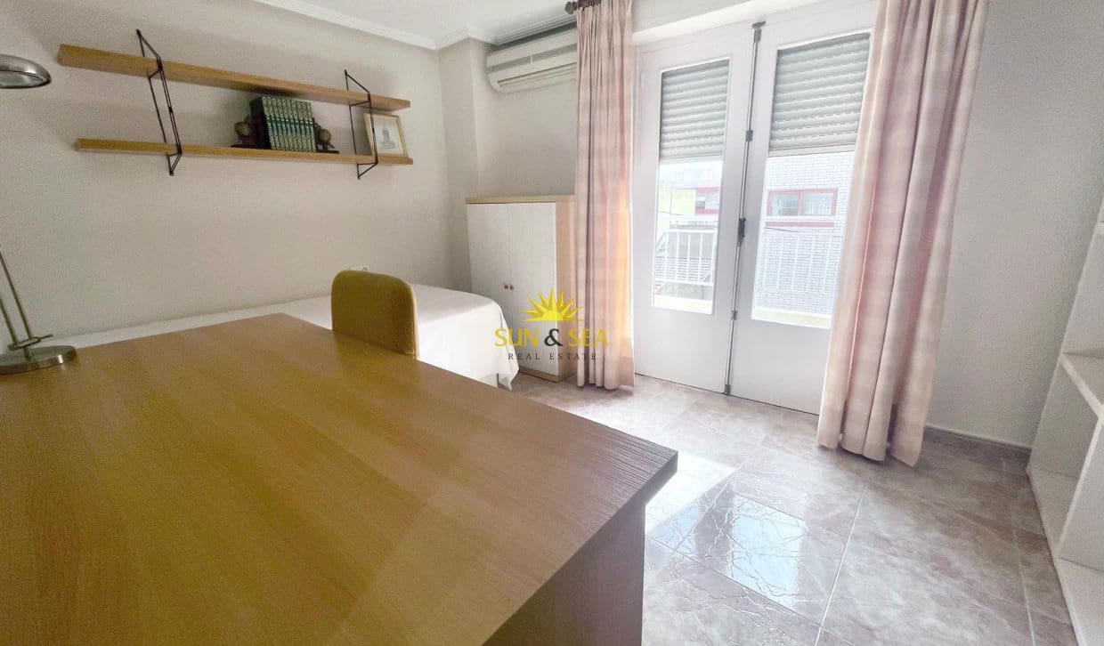 Apartamento de 3 habitaciones en Ciudad Quesada en alquiler vacacional - 750 € (Ref: 9795326)
