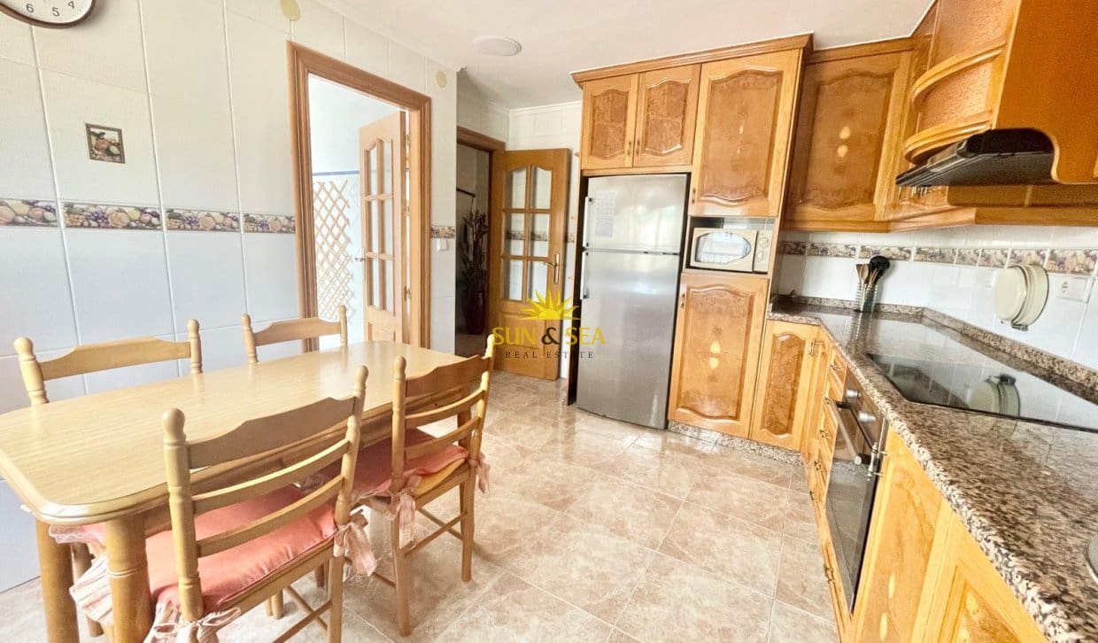 Apartamento de 3 habitaciones en Ciudad Quesada en alquiler vacacional - 750 € (Ref: 9795326)