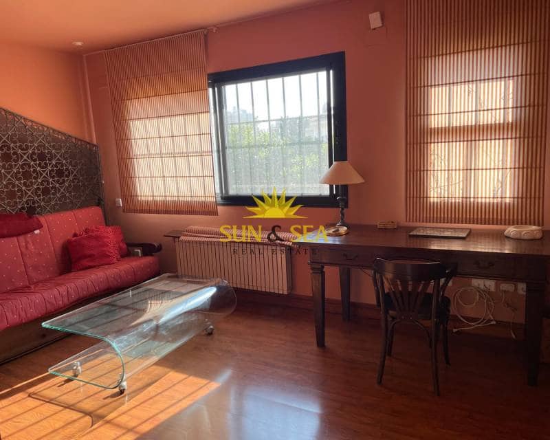 6 Zimmer Villa zu vermieten in Benidorm mit Pool Garage - 5.500 € (Ref: 9795327)