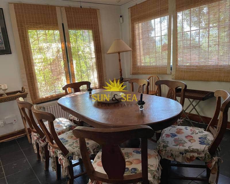 6 Zimmer Villa zu vermieten in Benidorm mit Pool Garage - 5.500 € (Ref: 9795327)