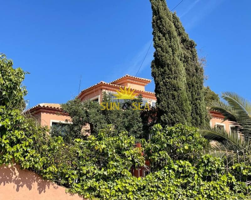 6 Zimmer Villa zu vermieten in Benidorm mit Pool Garage - 5.500 € (Ref: 9795327)