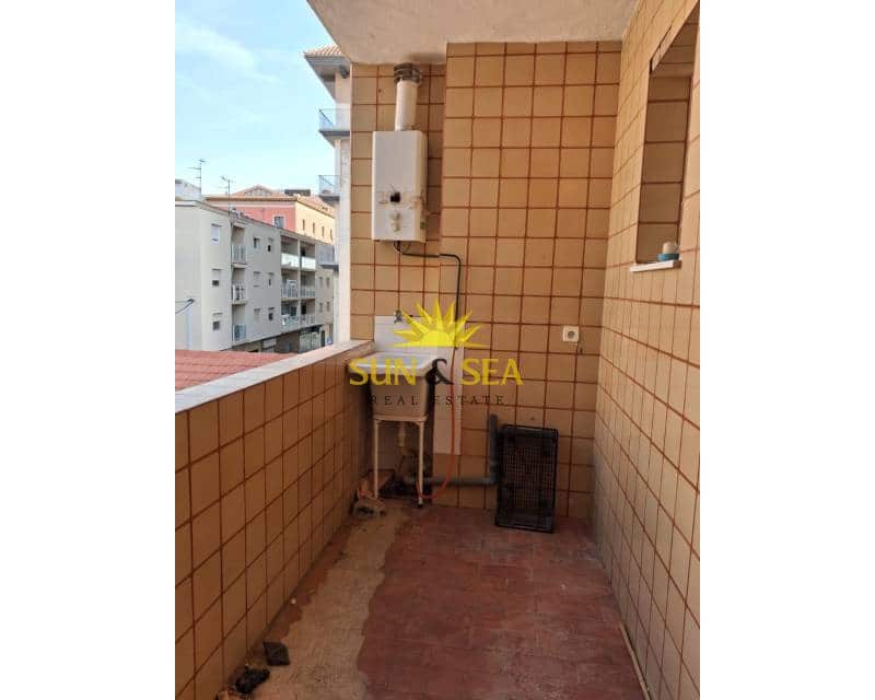 3 soveværelse Lejlighed til salg i Los Alcazares med garage - € 132.000 (Ref: 9798172)