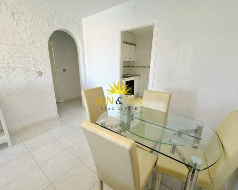 2 bedroom Townhouse for sale in Torrevieja - € 167,000 (Ref: 9798312)