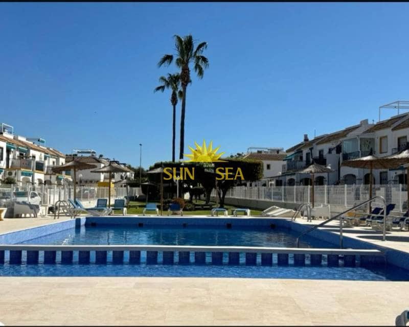 2 bedroom Townhouse for sale in Torrevieja - € 167,000 (Ref: 9798312)