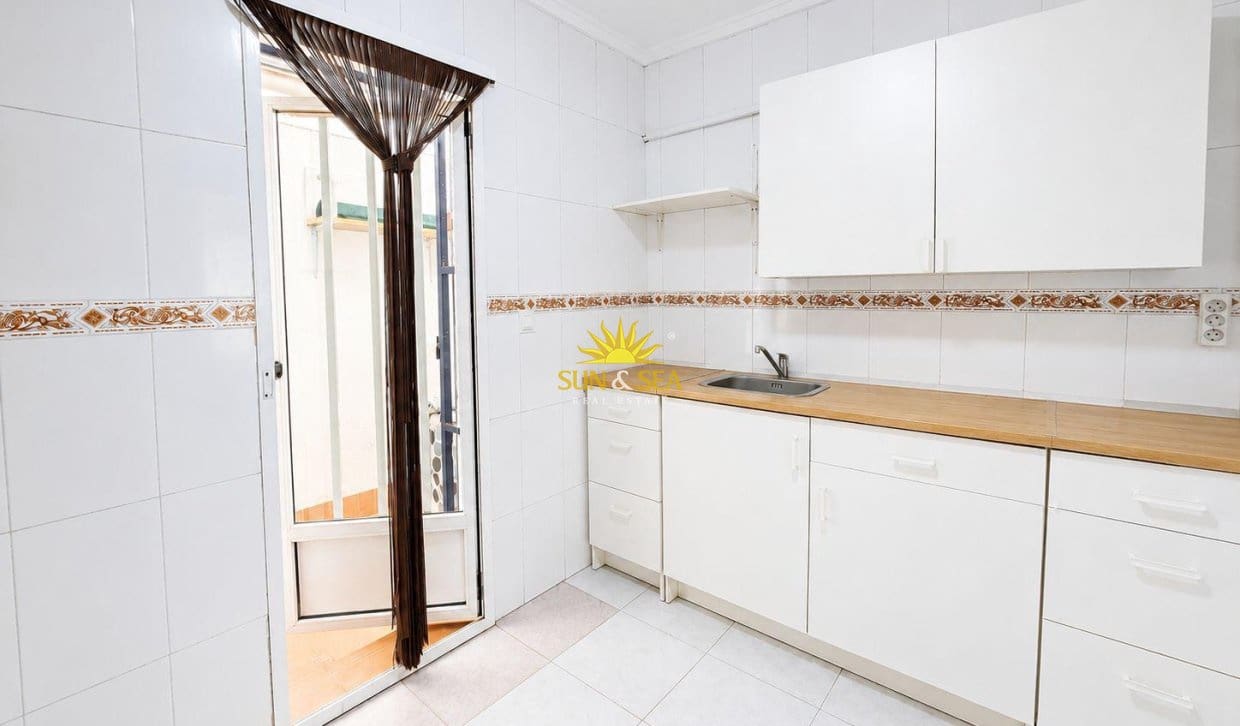 2 camera da letto Casa in vendita in Torrevieja - 135.000 € (Rif: 9798312)
