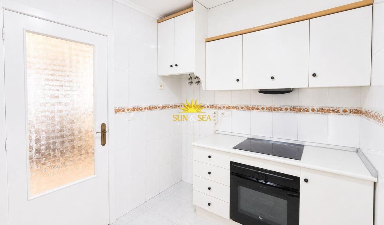 2 camera da letto Casa in vendita in Torrevieja - 135.000 € (Rif: 9798312)