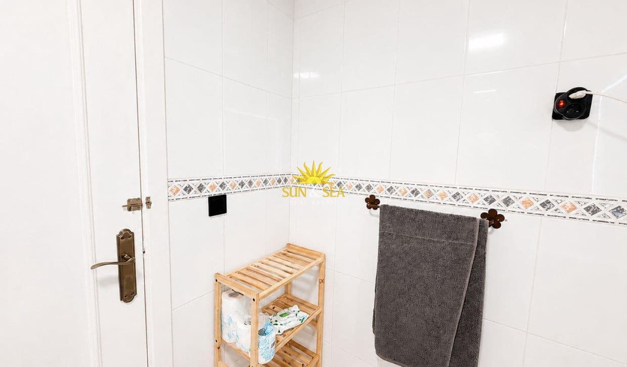2 camera da letto Casa in vendita in Torrevieja - 135.000 € (Rif: 9798312)