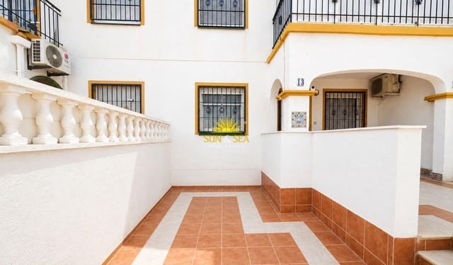 2 soveværelse Byhus til salg i El Chaparral - La Siesta - La Torreta, Torrevieja - € 147.000 (Ref: 9798312)