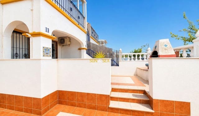 2 soveværelse Byhus til salg i El Chaparral - La Siesta - La Torreta, Torrevieja - € 147.000 (Ref: 9798312)
