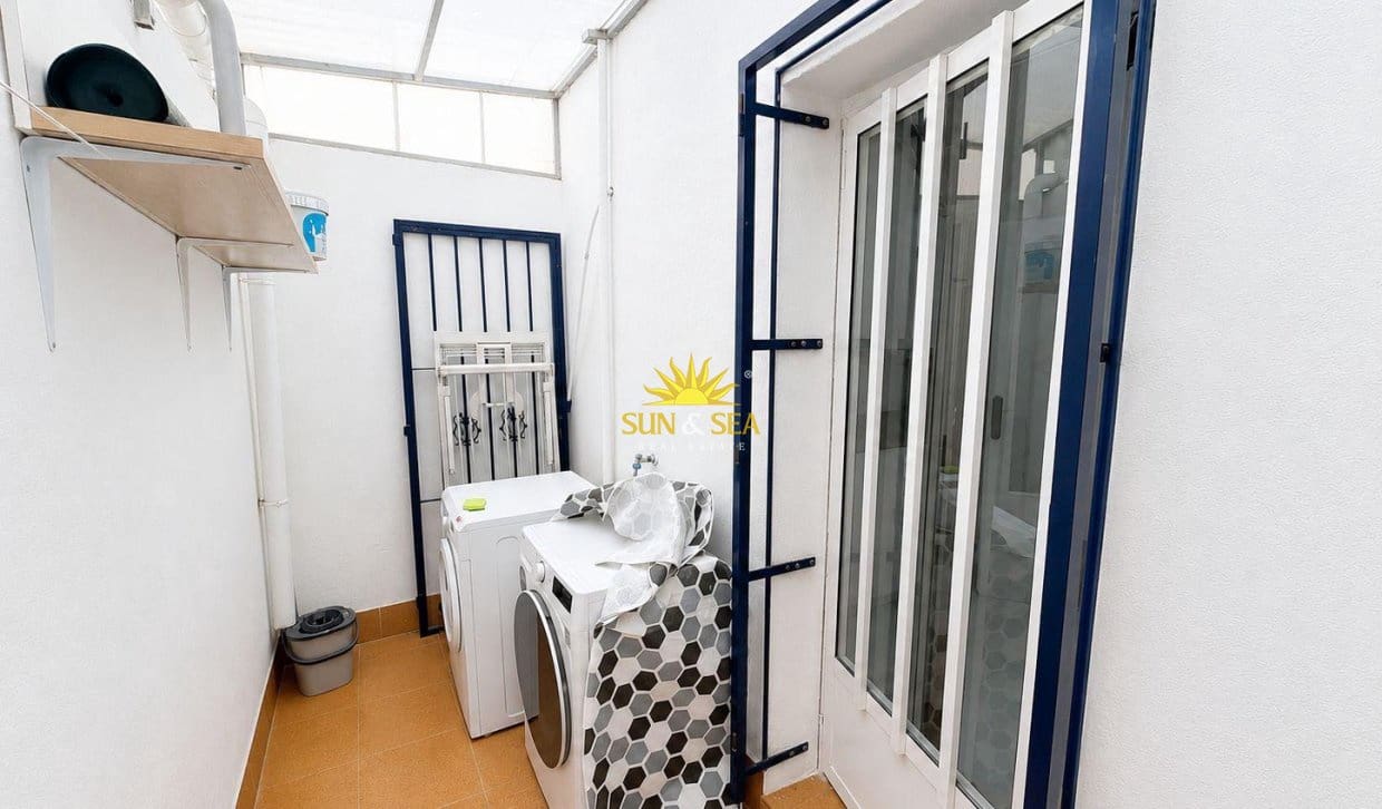 2 camera da letto Casa in vendita in Torrevieja - 135.000 € (Rif: 9798312)