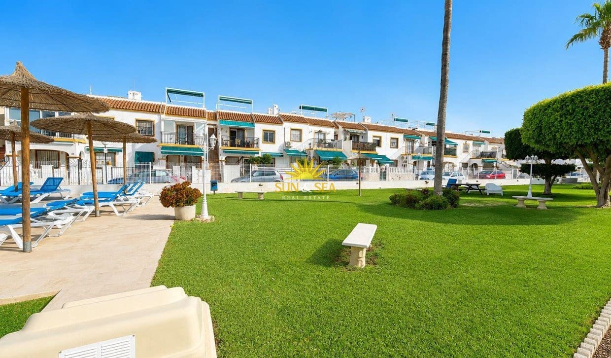 2 camera da letto Casa in vendita in Torrevieja - 135.000 € (Rif: 9798312)