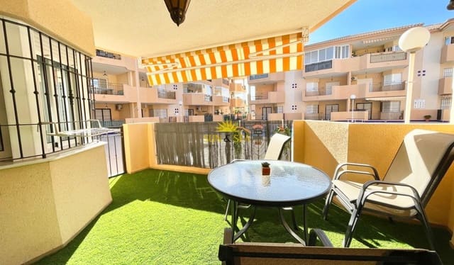 Apartamento de 2 habitaciones en Los Alcázares en alquiler vacacional con piscina garaje - 900 € (Ref: 9810835)
