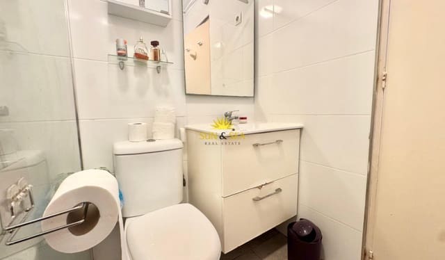 2 makuuhuone Omakotitalo vuokrattavana paikassa El Chaparral, Torrevieja - 800 € (Ref: 9810906)