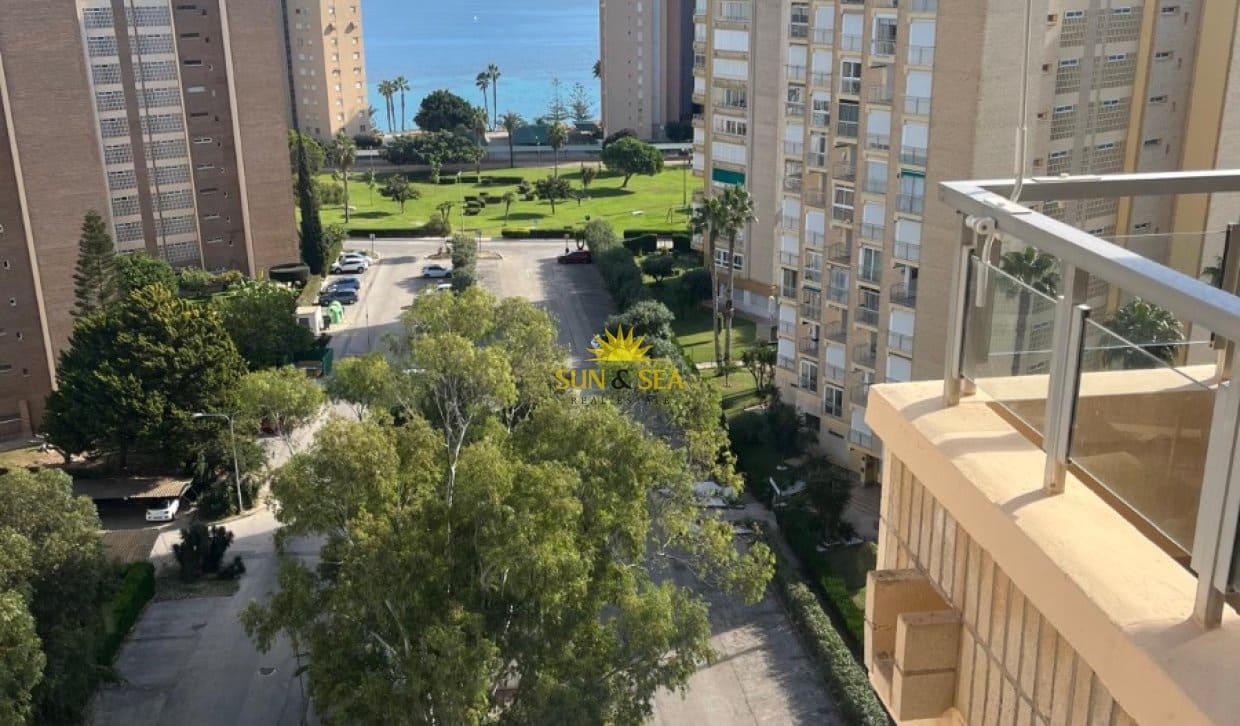 2 sovrum Lägenhet att hyra i Dehesa de Campoamor - 1 050 € (Ref: 9810907)