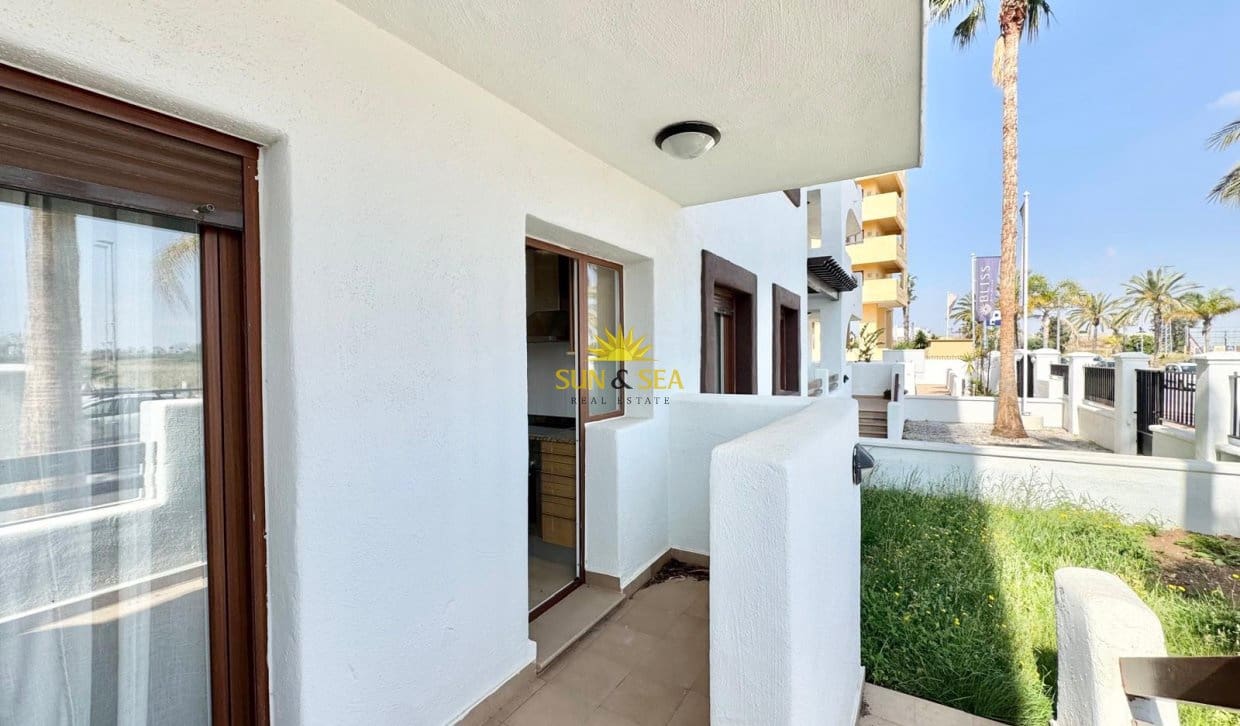 2 Zimmer Apartment zu verkaufen in Los Alcazares mit Pool - 199.000 € (Ref: 9810909)