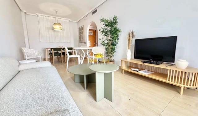 2 Zimmer Apartment zu verkaufen in Centro, Los Alcázares mit Pool - 199.000 € (Ref: 9810909)