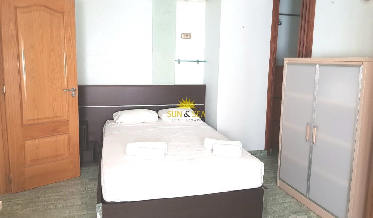 2 chambre Penthouse à vendre à Torrevieja - 220 000 € (Ref: 9814618)