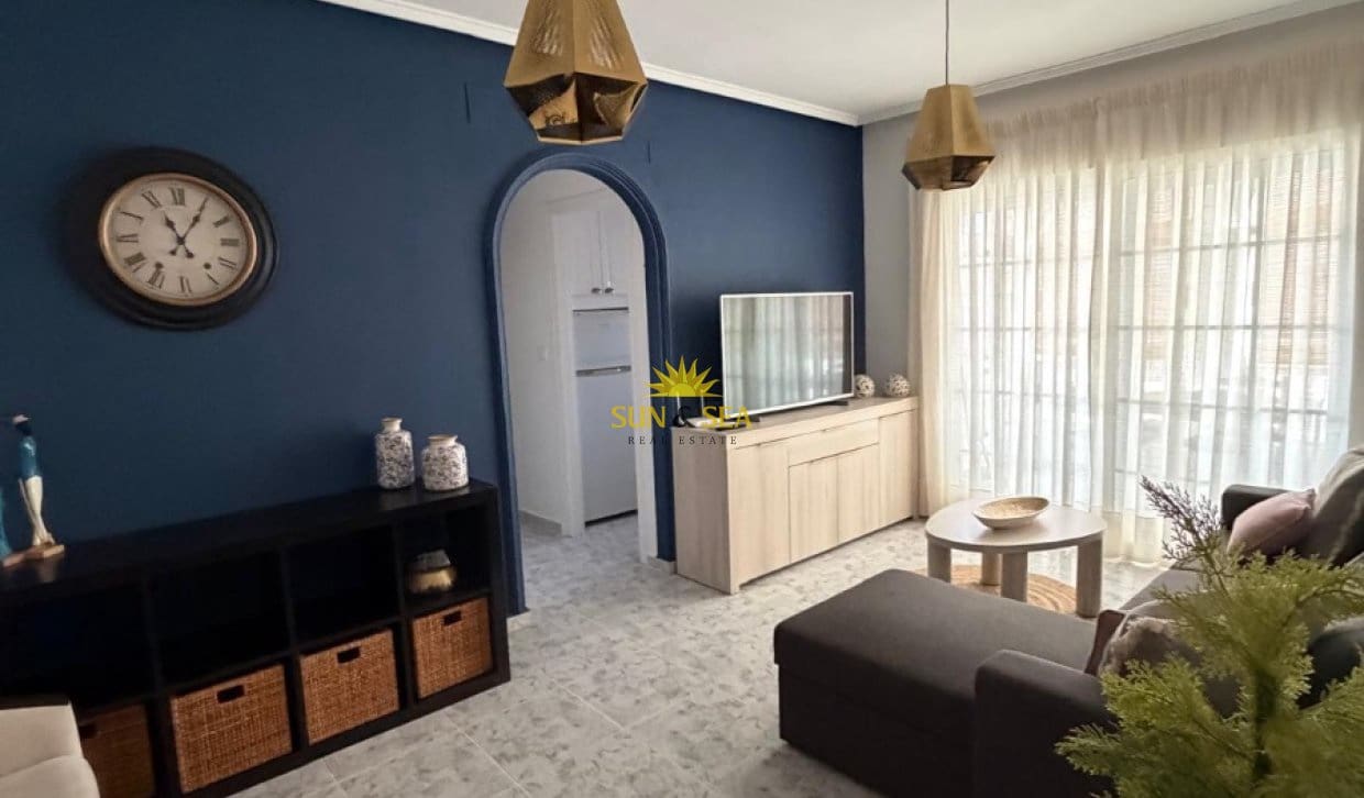2 quarto Apartamento para arrendar em La Mata com piscina - 990 € (Ref: 9814733)