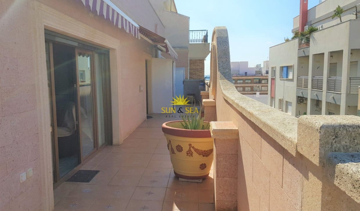 4 quarto Penthouse para venda em Torrevieja - 480 000 € (Ref: 9814734)