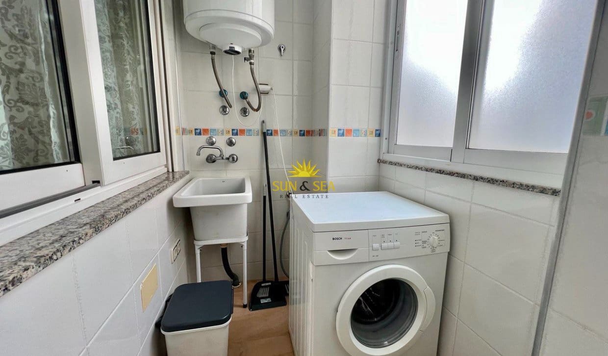 2 sovrum Takvåning till salu i Torrevieja - 290 000 € (Ref: 9815206)