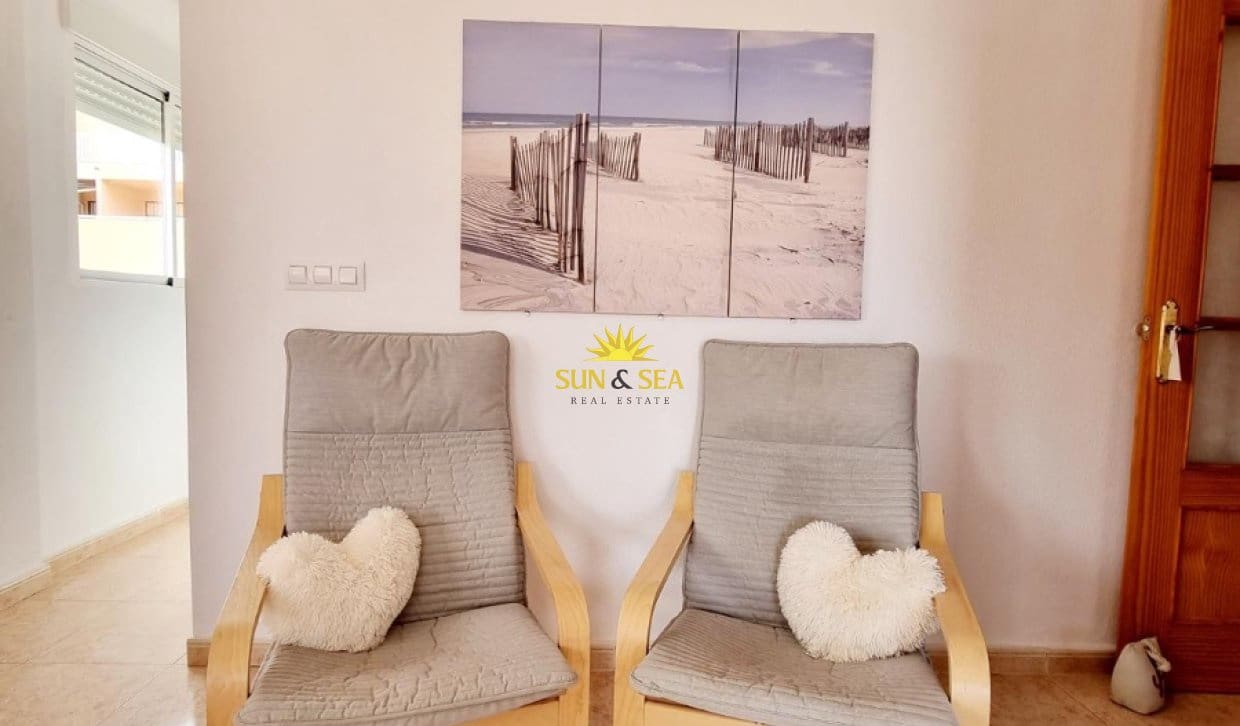 3 soverom Villa til leie i La Mata med svømmebasseng - € 950 (Ref: 9816189)