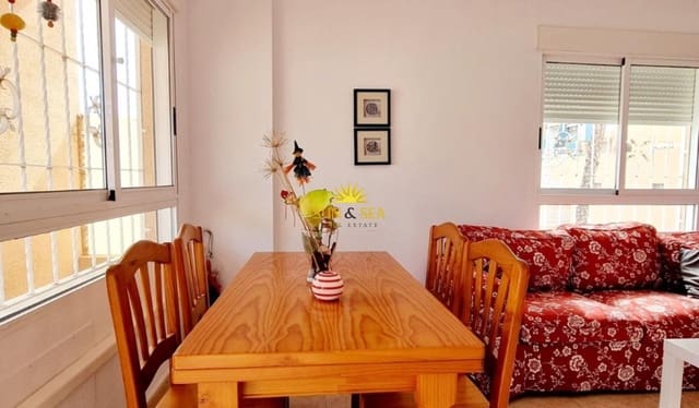3 soverom Villa til leie i Cabo Cervera, Torrevieja med svømmebasseng - € 950 (Ref: 9816189)