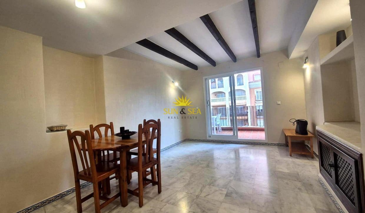 2 quarto Apartamento para venda em Torrevieja com piscina - 195 000 € (Ref: 9816191)