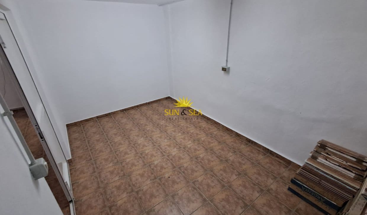 3 soverom Hus til leie i La Aparecida med garasje - € 900 (Ref: 9816192)