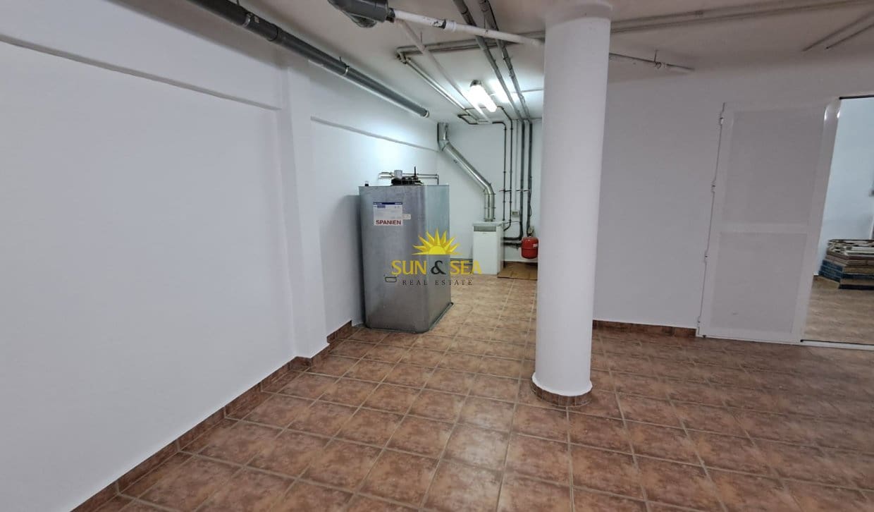 3 soverom Hus til leie i La Aparecida med garasje - € 900 (Ref: 9816192)