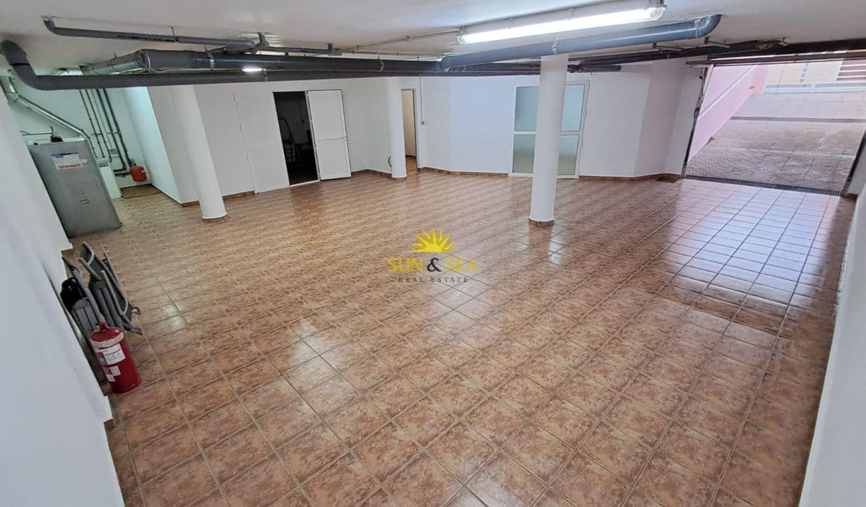 3 soverom Hus til leie i La Aparecida med garasje - € 900 (Ref: 9816192)