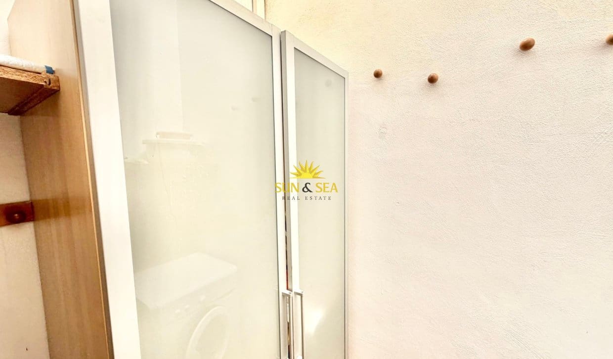 2 Zimmer Haus zu verkaufen in Orihuela Costa mit Pool - 170.000 € (Ref: 9816515)
