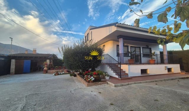 3 makuuhuone Huvila myytävänä paikassa Orihuela ciudad, Orihuela mukana 
autotalli - 330 000 € (Ref: 9819218)