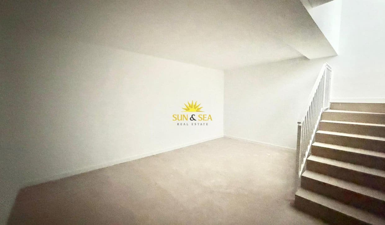2 soverom Villa til salgs i Aljucer med svømmebasseng garasje - € 345 000 (Ref: 9821185)