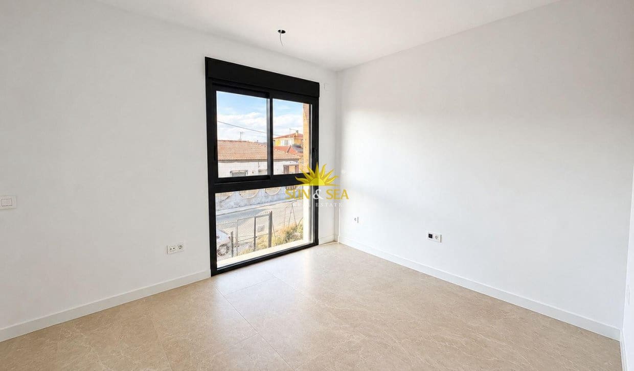 2 bedroom Villa for sale in Aljucer with pool garage - € 345,000 (Ref: 9821185)