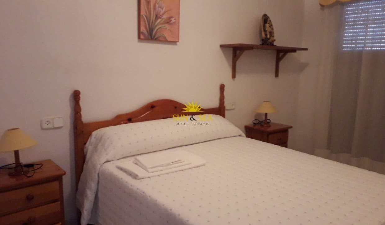 1 soverom Leilighet til leie i Guardamar del Segura med svømmebasseng - € 700 (Ref: 9821679)