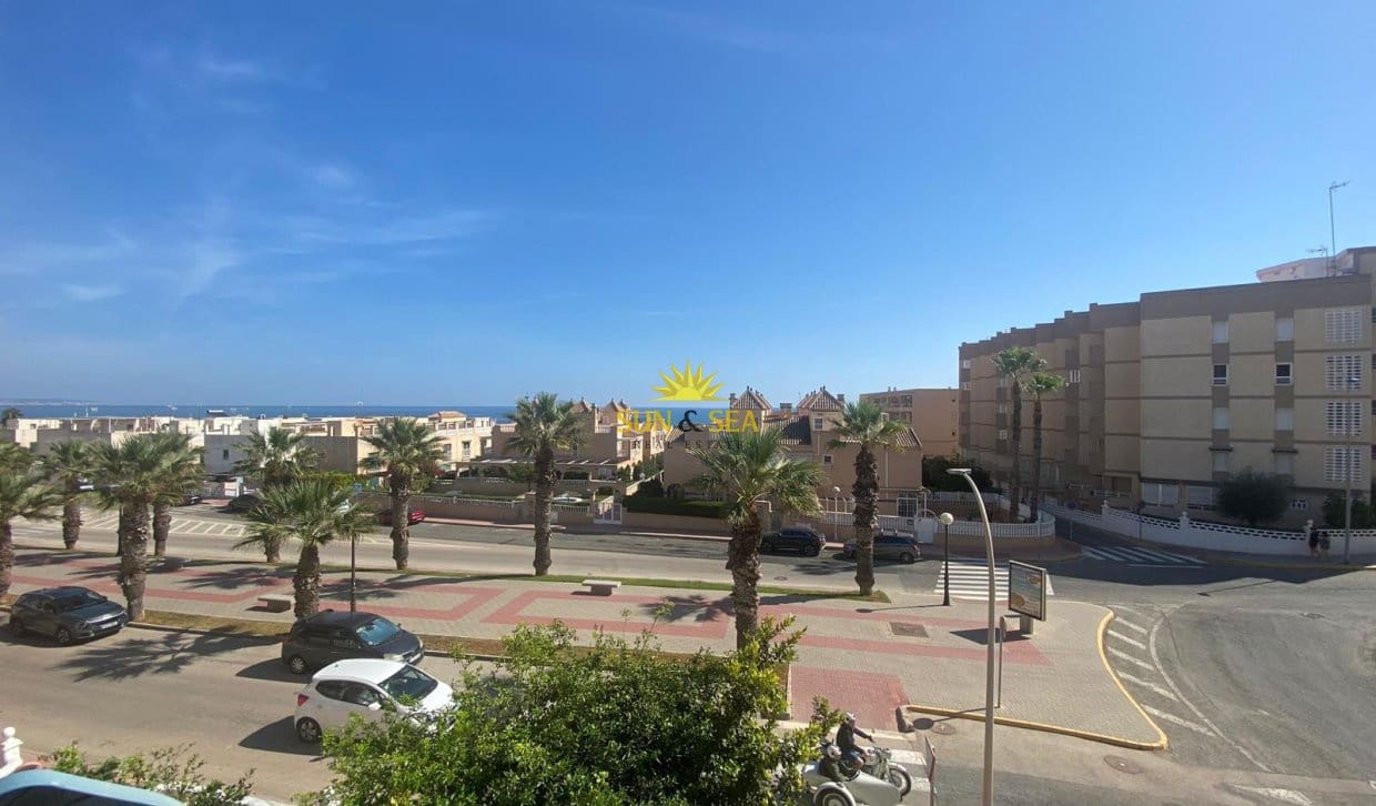 1 soverom Leilighet til leie i Guardamar del Segura med svømmebasseng - € 700 (Ref: 9821679)