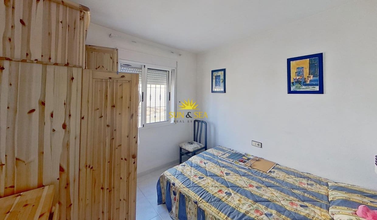 3 bedroom Villa for rent in Orihuela Costa with garage - € 1,000 (Ref: 9821804)