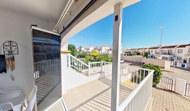 3 soveværelse Villa til leje i Orihuela Costa, Orihuela med garage - € 1.000 (Ref: 9821804)