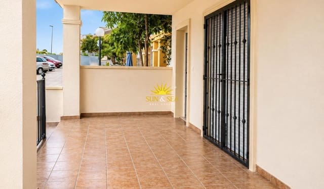 3 soveværelse Villa til leje i Bigastro med garage - € 950 (Ref: 9821805)