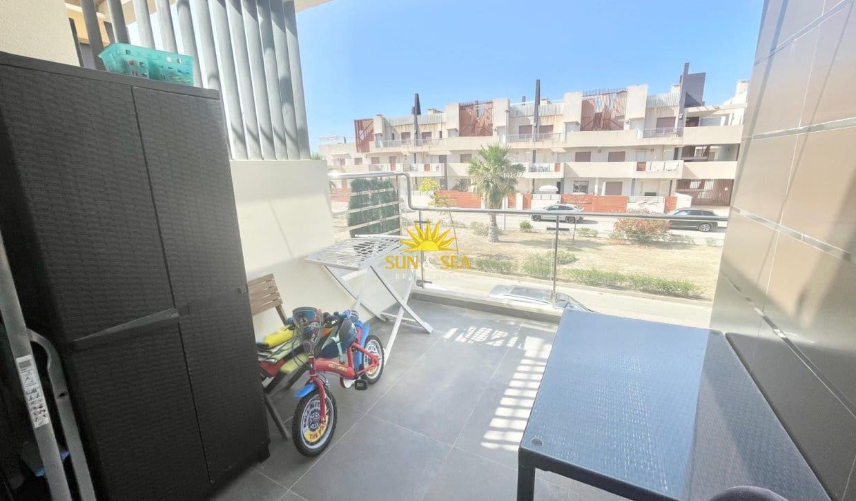 2 bedroom Penthouse for holiday rental in Pilar de la Horadada - € 800 (Ref: 9823208)