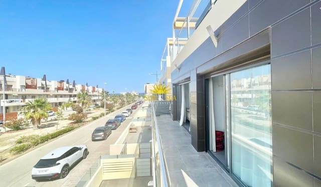 2 slaapkamer Penthouse voor vakantieverhuur in Pueblo Latino, Pilar de la Horadada - € 800 (Ref: 9823208)