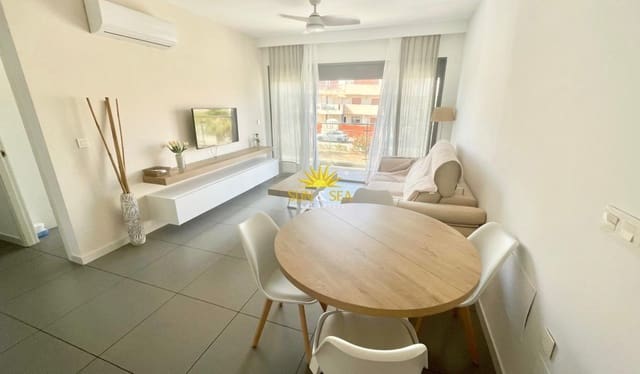 2 slaapkamer Penthouse voor vakantieverhuur in Pueblo Latino, Pilar de la Horadada - € 800 (Ref: 9823208)