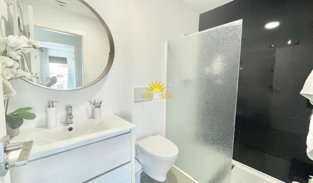 2 slaapkamer Penthouse voor vakantieverhuur in Pueblo Latino, Pilar de la Horadada - € 800 (Ref: 9823208)