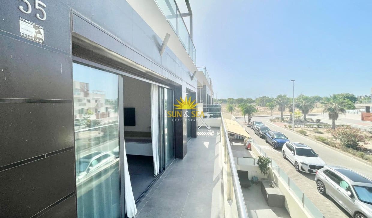 2 bedroom Penthouse for holiday rental in Pilar de la Horadada - € 800 (Ref: 9823208)