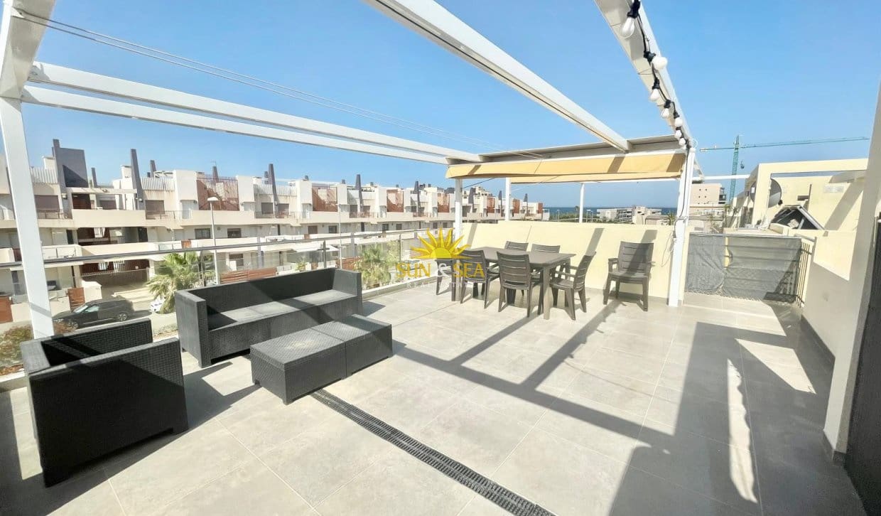 2 bedroom Penthouse for holiday rental in Pilar de la Horadada - € 800 (Ref: 9823208)
