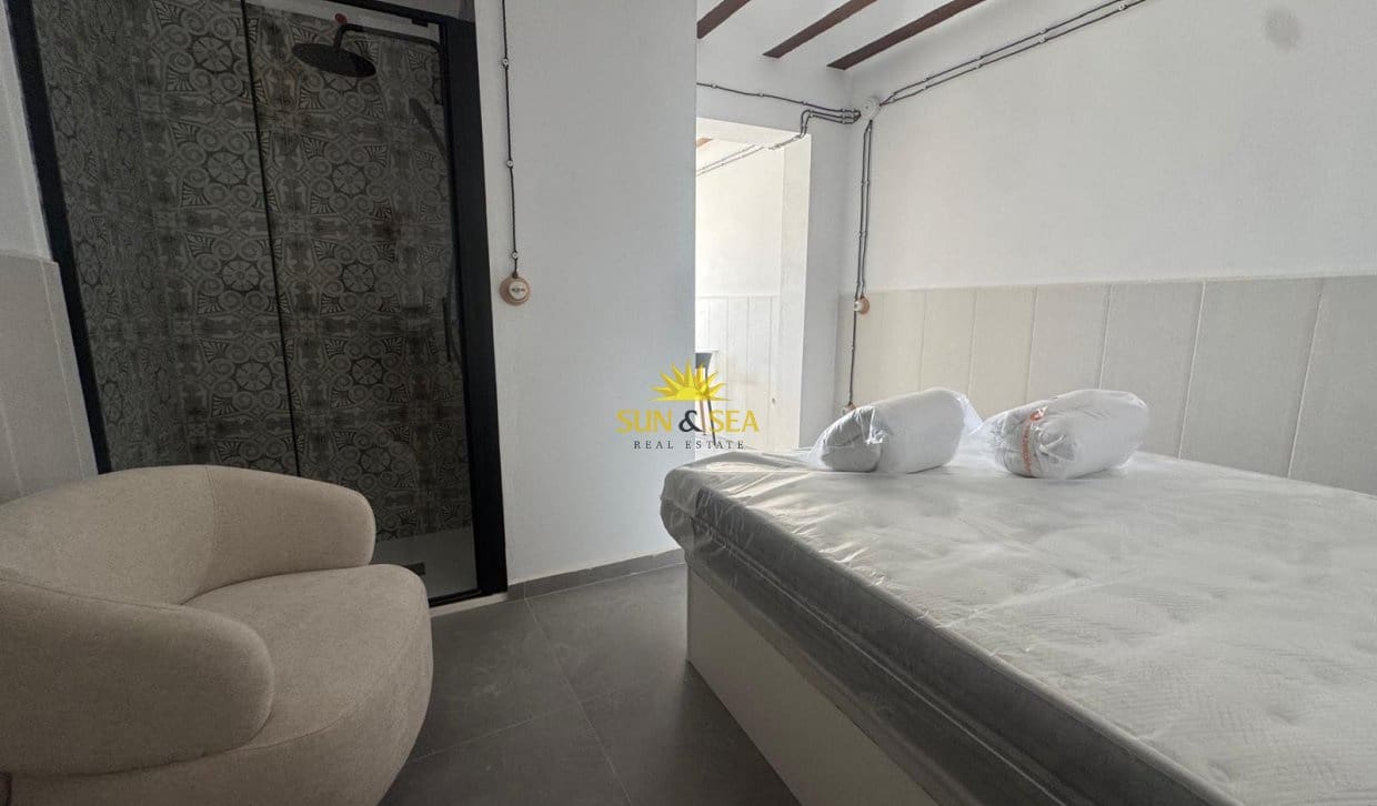 Studio til salgs i La Villajoyosa / Vila Joiosa - € 100 000 (Ref: 9823884)