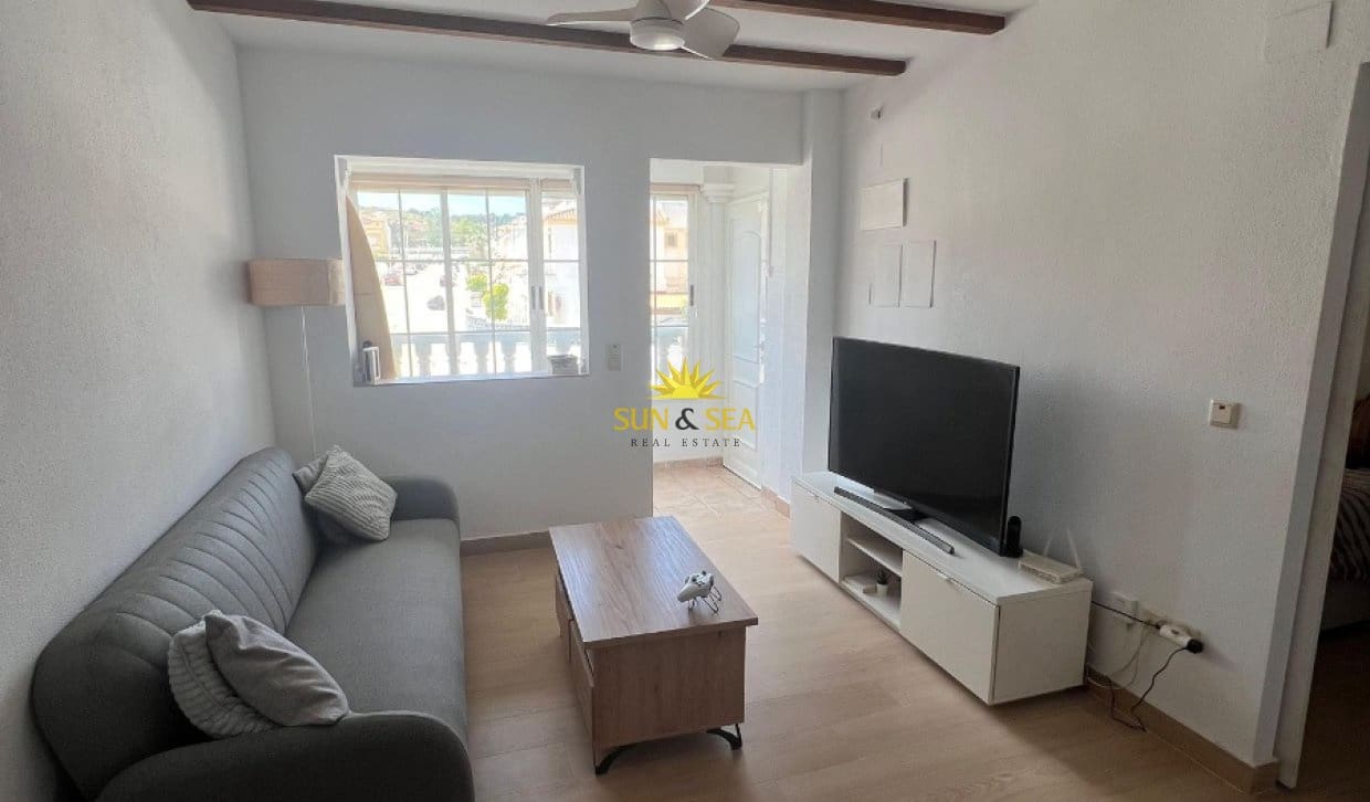 1 bedroom Apartment for rent in Gran Alacant with pool - € 1,000 (Ref: 9824216)